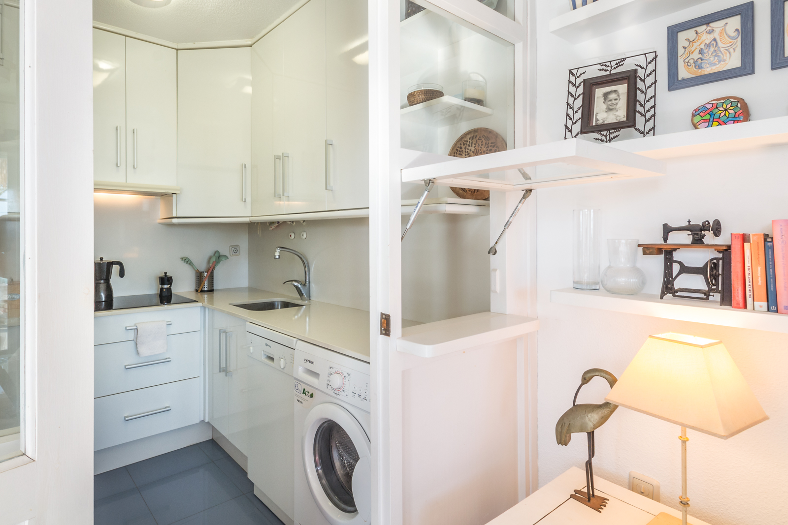 ESPECTACULAR APARTAMENTO EN PASEO REINA SOFA
