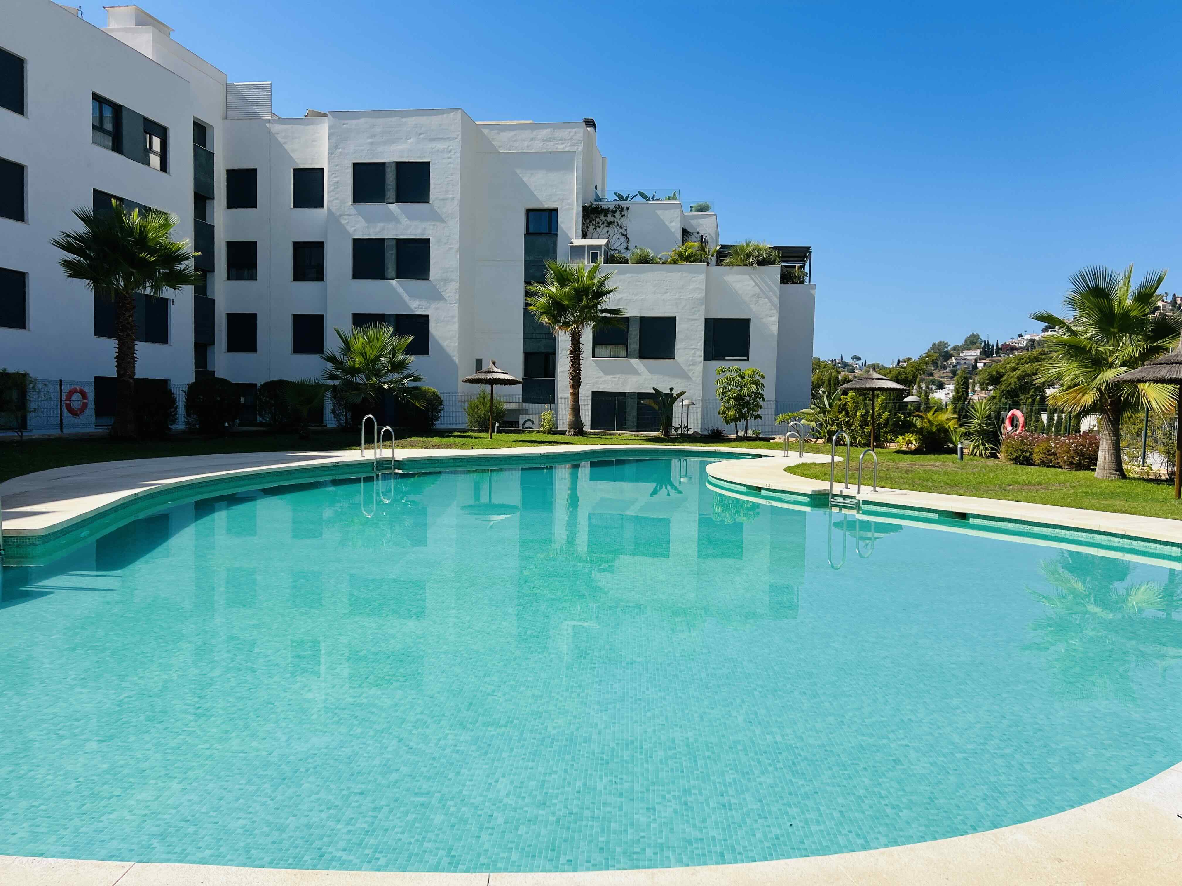 APARTAMENTO CON TERRAZA EN COSTA GALERA