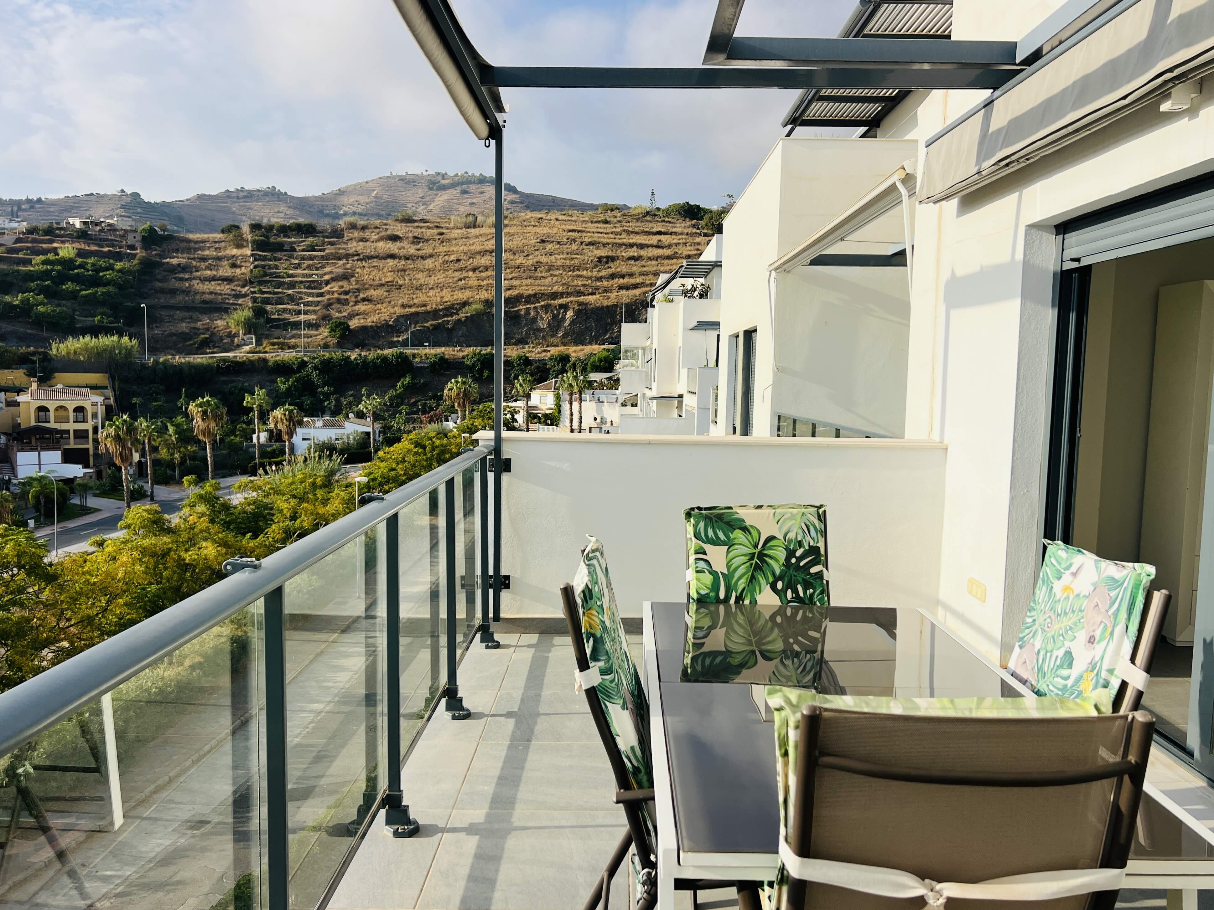 APARTAMENTO CON TERRAZA EN COSTA GALERA