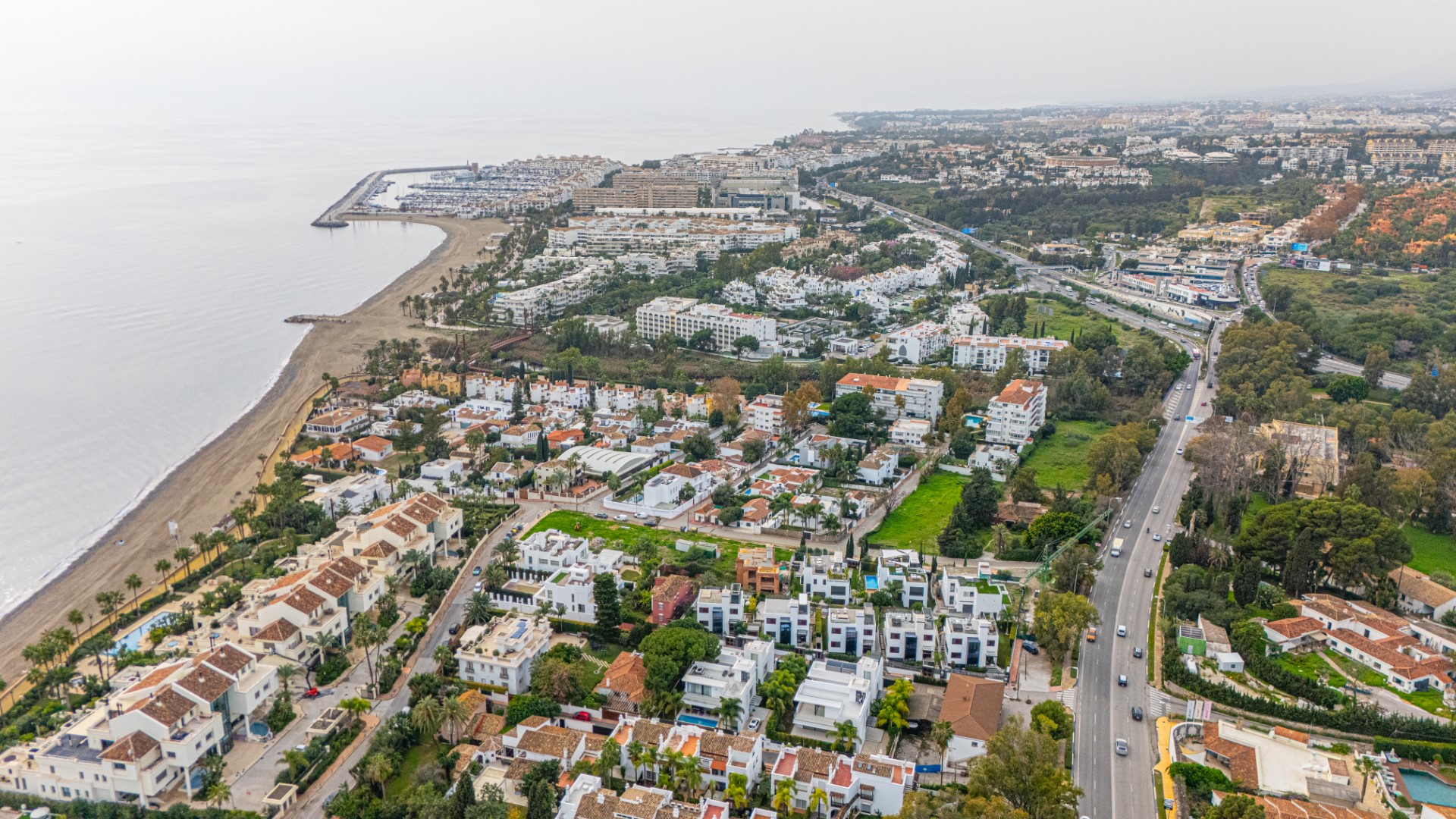 VILLA RIO VERDE  GOLDEN MILE, MARBELLA