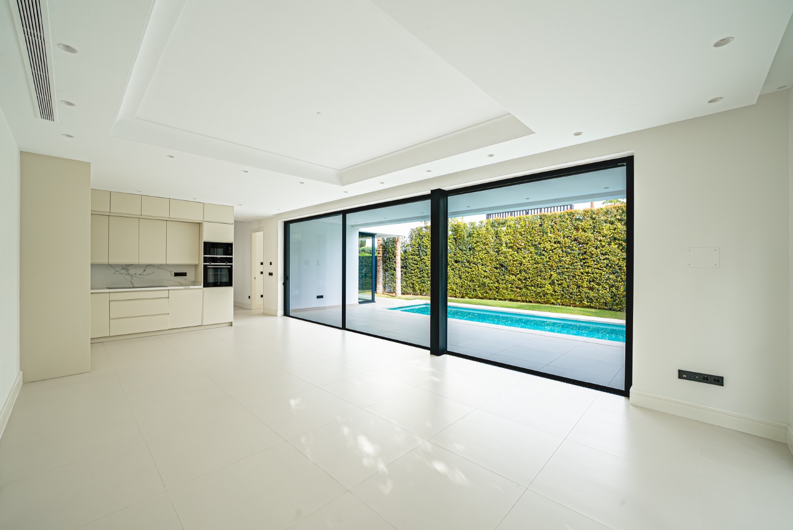 VILLA RIO VERDE  GOLDEN MILE, MARBELLA