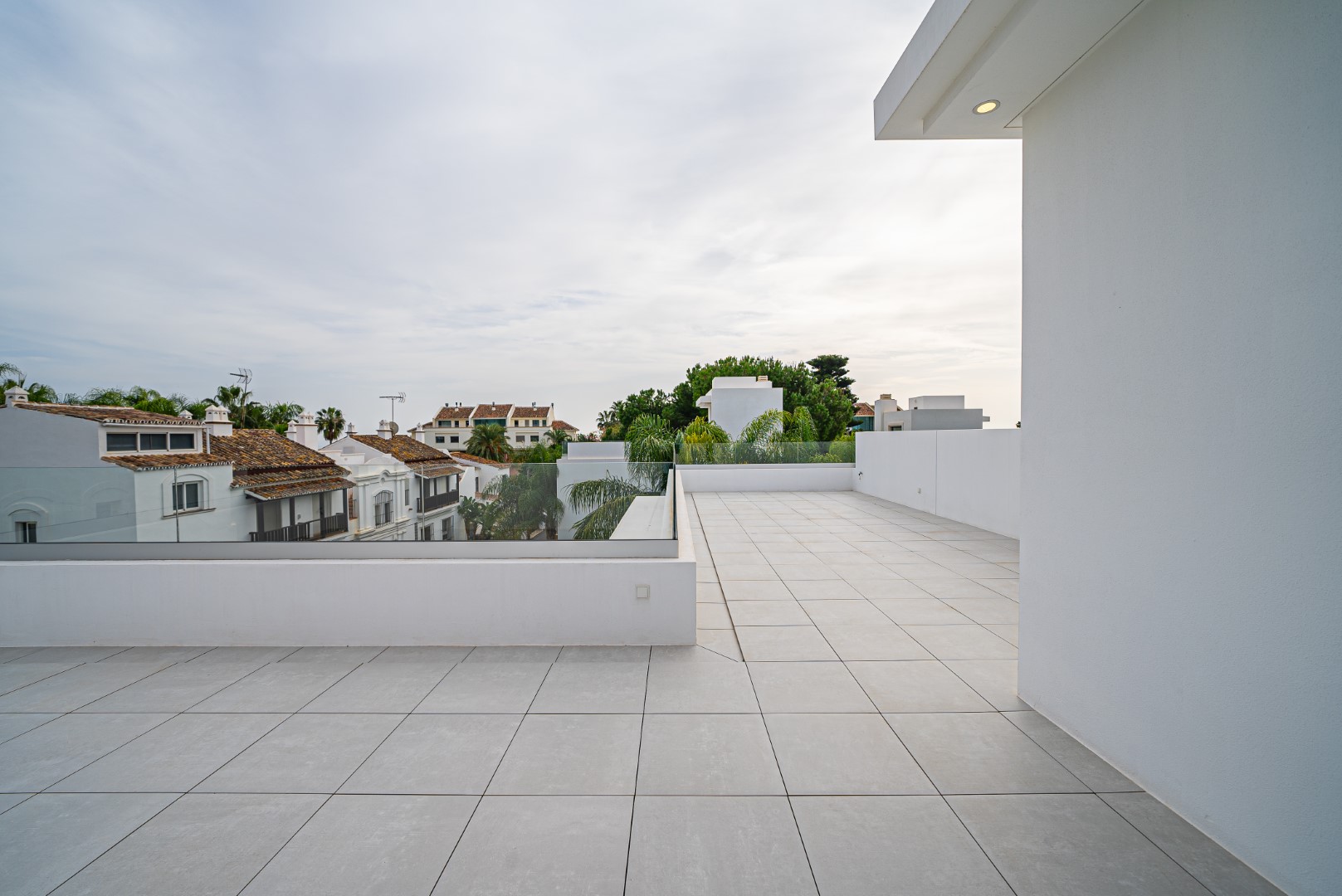 VILLA RIO VERDE  GOLDEN MILE, MARBELLA
