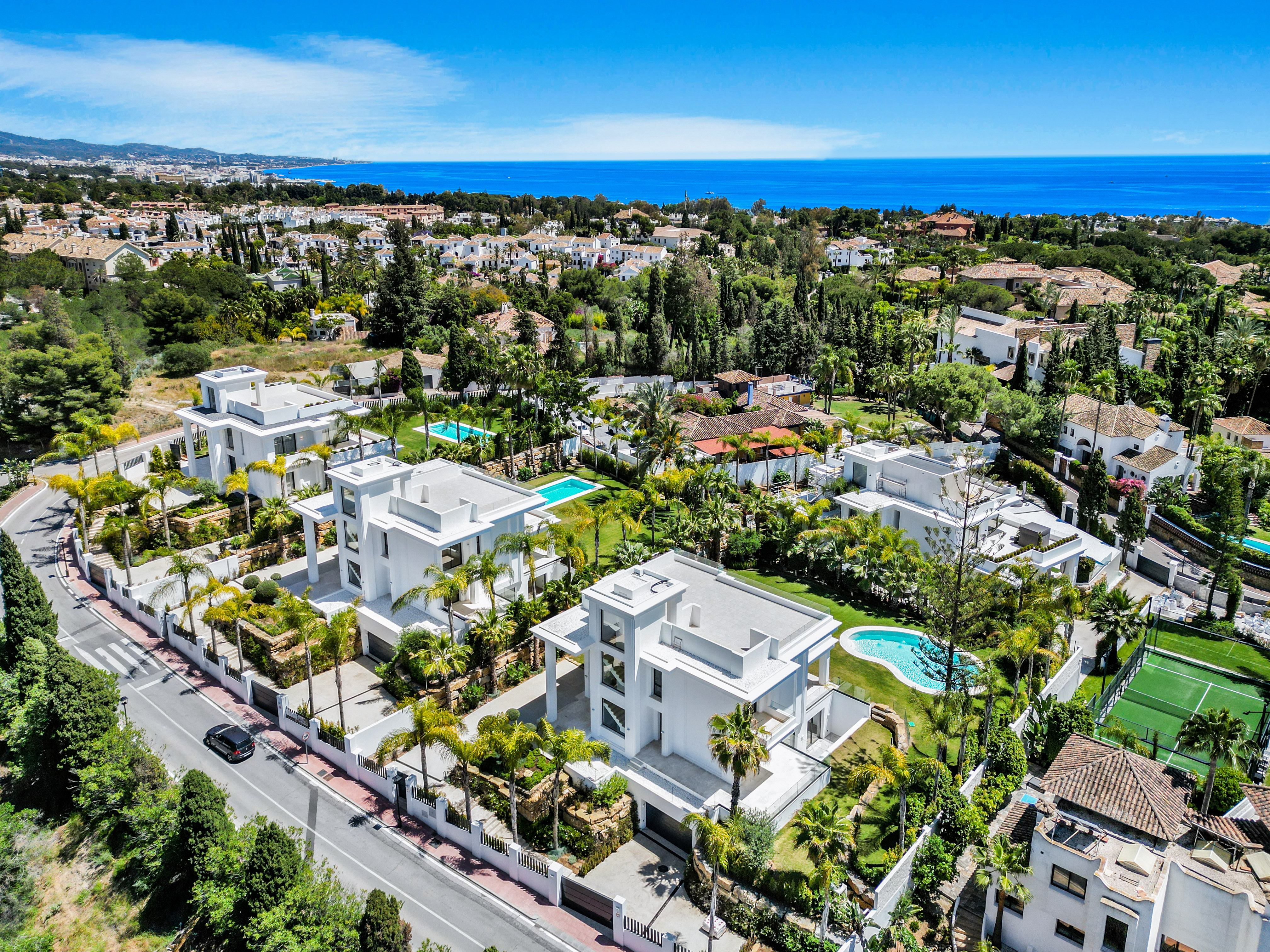 VILLAS LOMAS DE MARBELLA CLUB · GOLDEN MILE