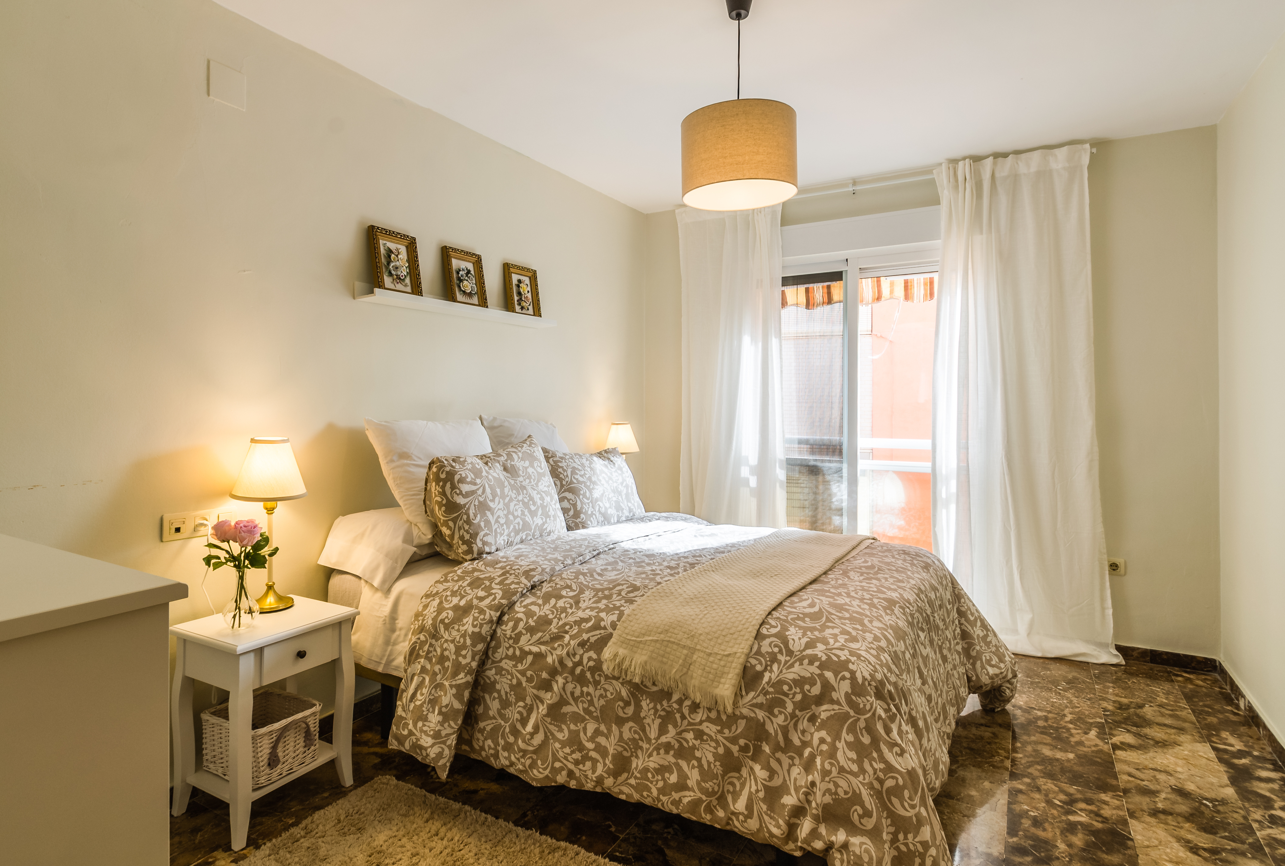 APARTAMENTO EN EL CENTRO DE ALMU��CAR