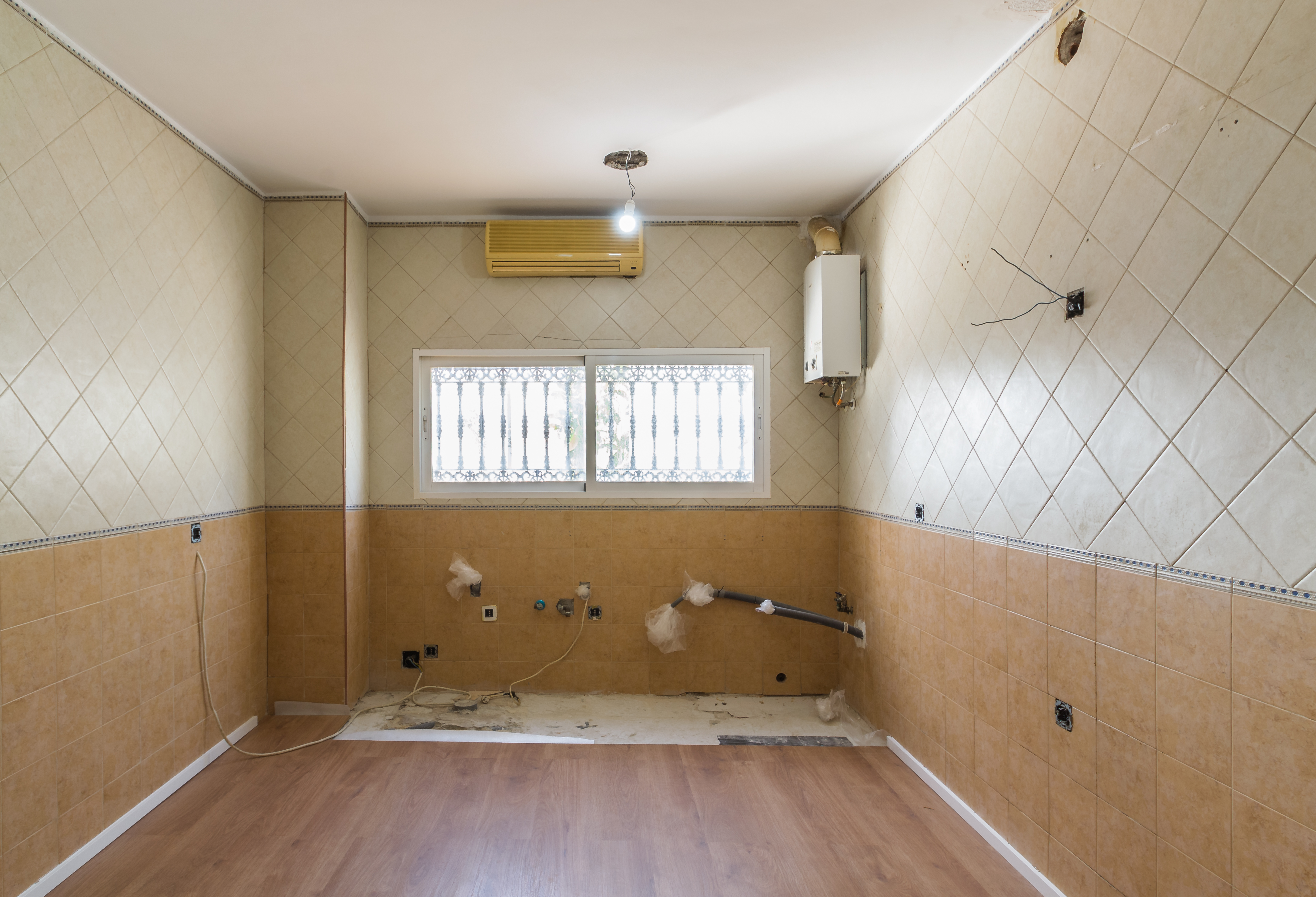 APARTAMENTO CON GRAN TERRAZA A 2 MINUTOS DE LA PLAYA