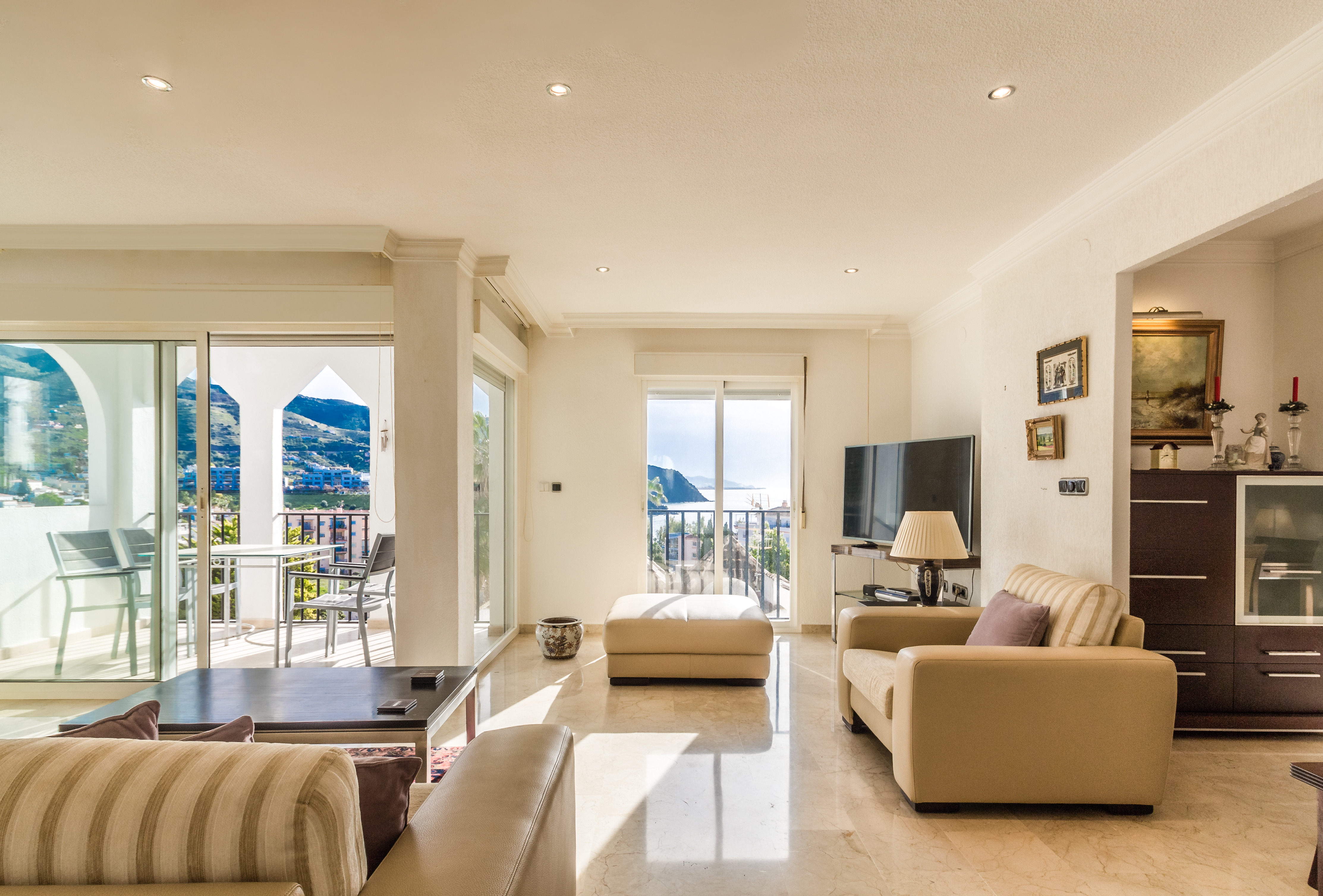 D�PLEX CON VISTAS AL MAR 