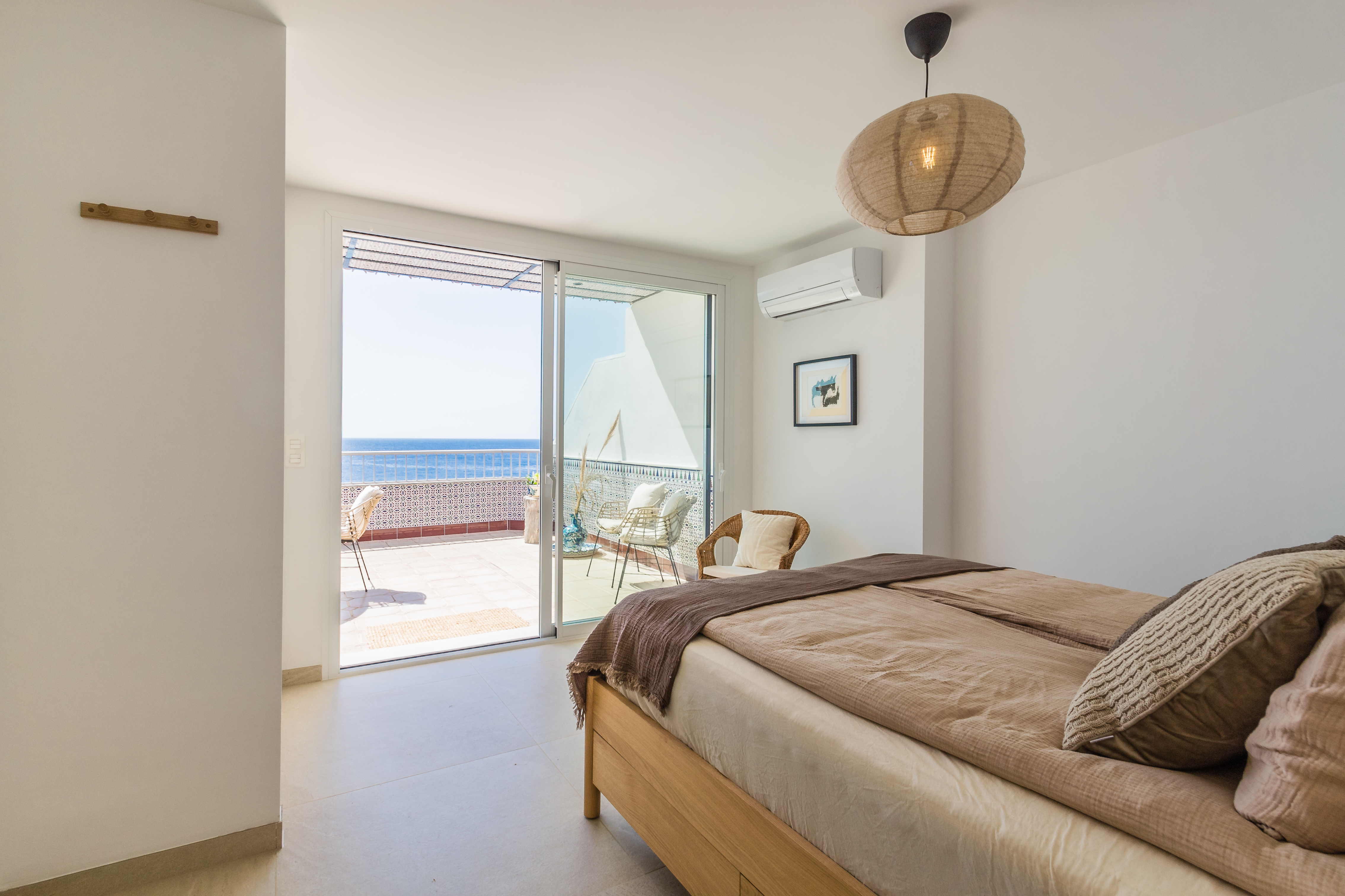 FANT�STICO �TICO EN PRIMERA LINEA DE PLAYA 