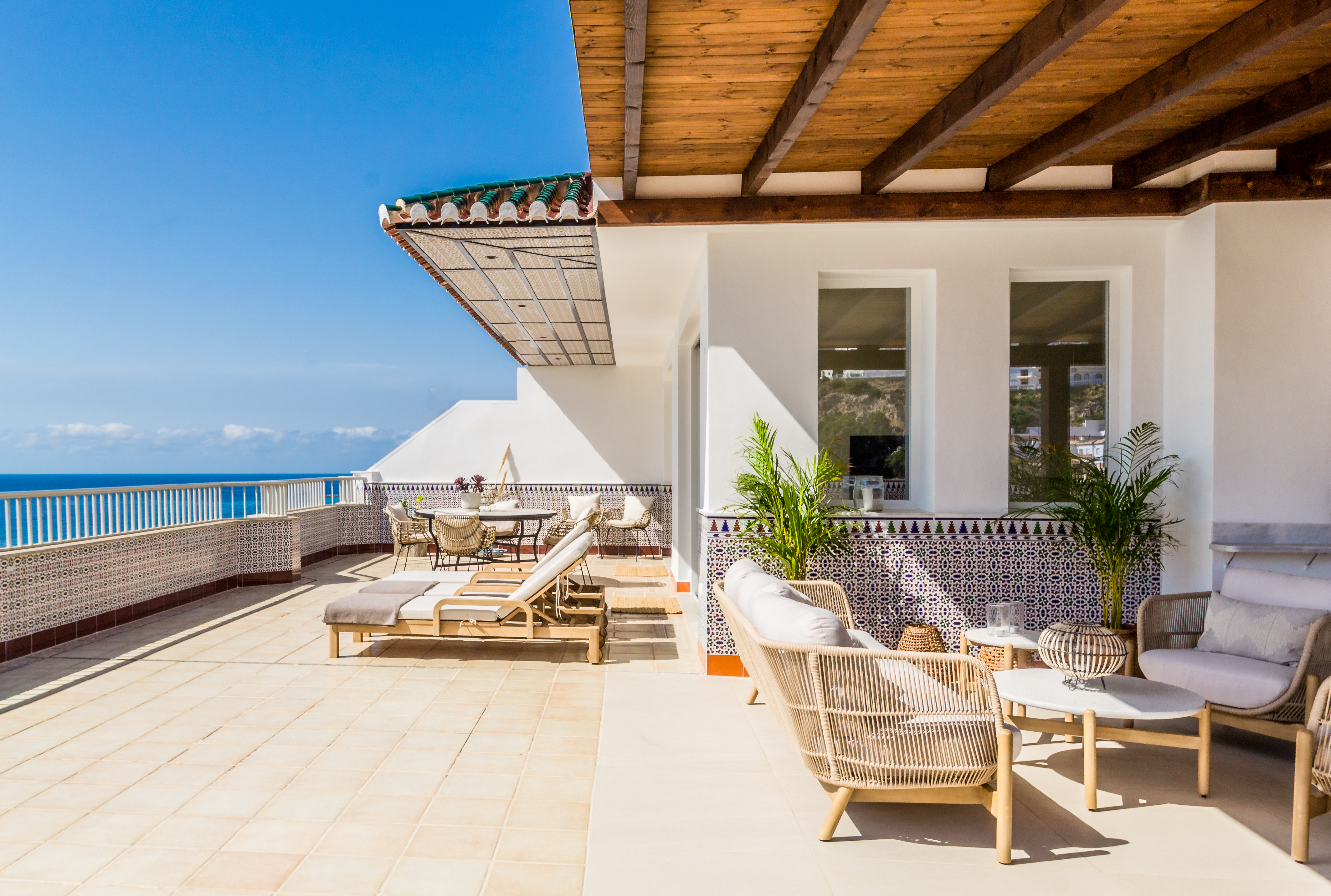 FANT�STICO �TICO EN PRIMERA LINEA DE PLAYA 