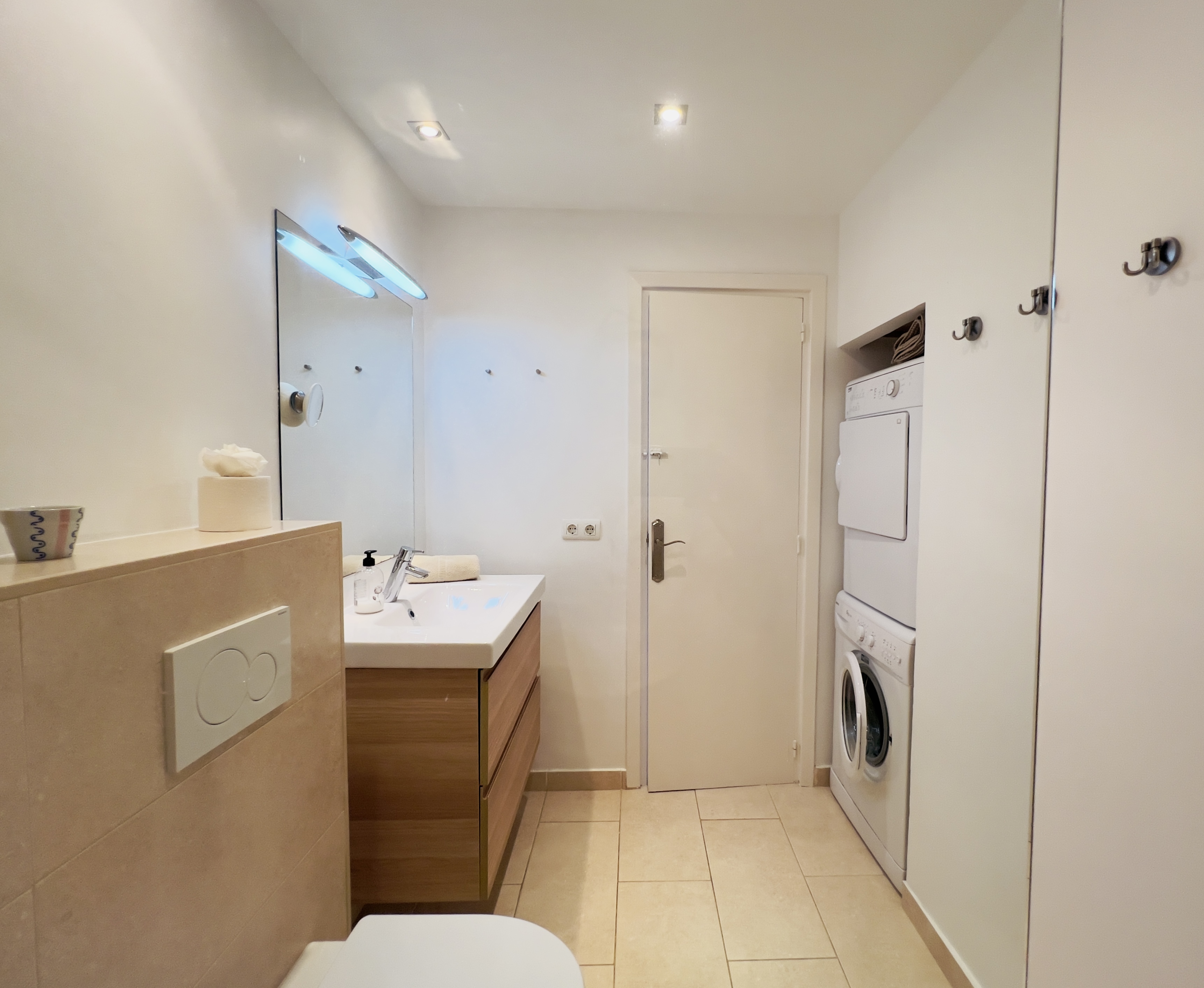 APARTAMENTO EN EDIFICIO ELOMAR