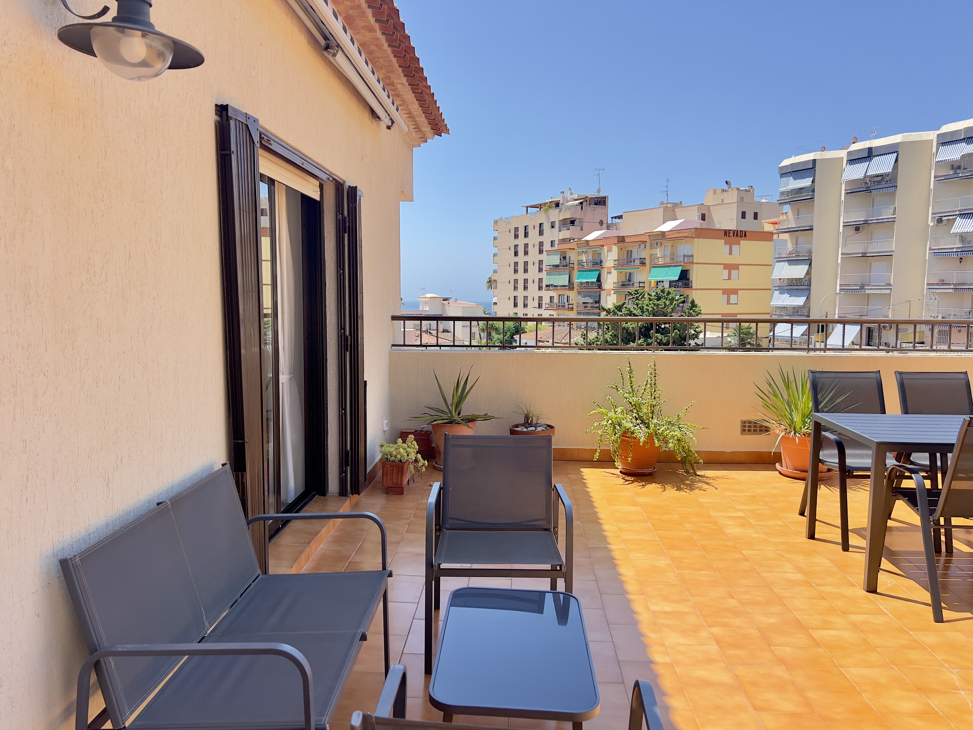 APARTAMENTO EN PASEO DE VELILLA 