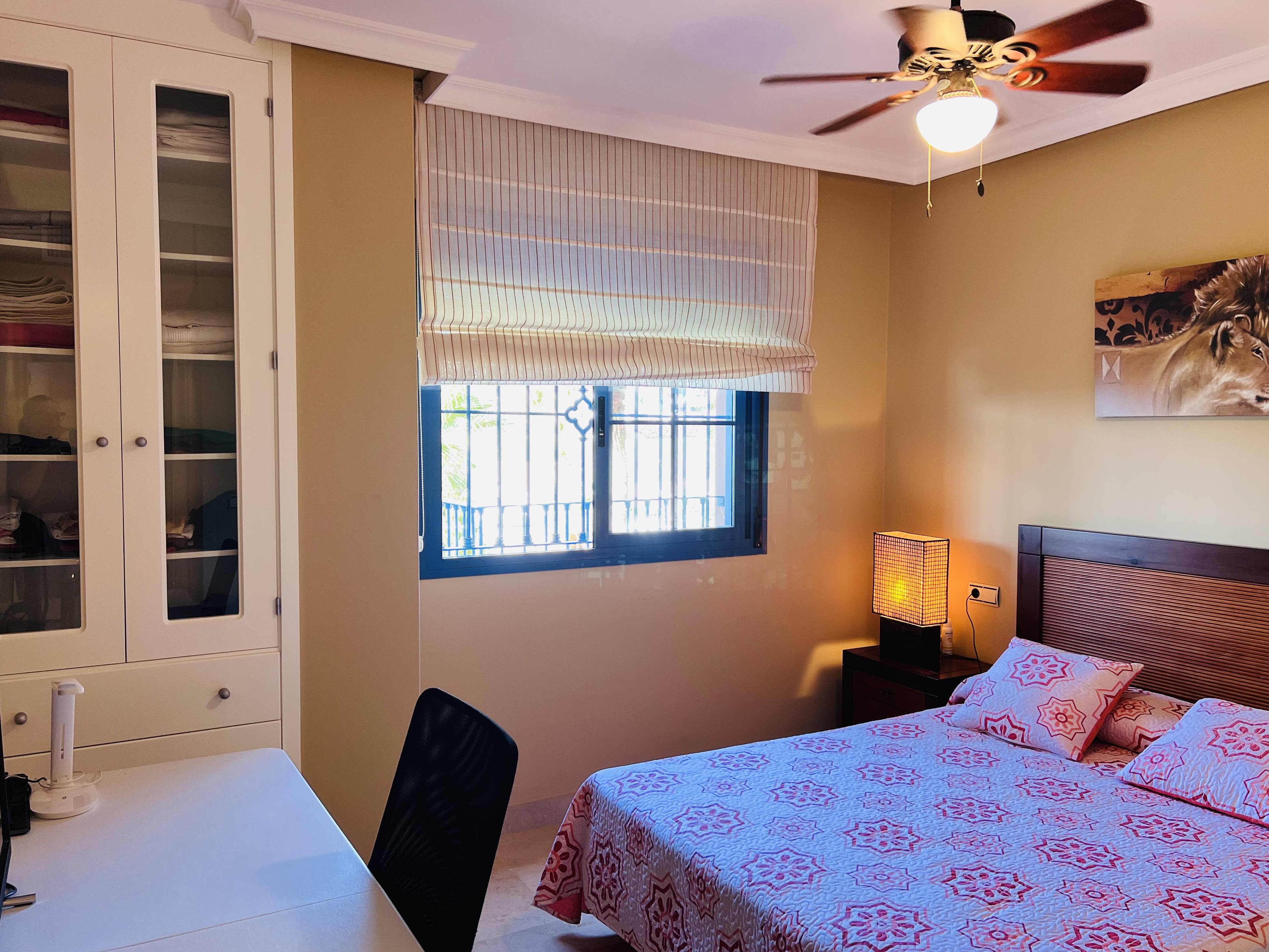 BONITO APARTAMENTO EN PLAYA CALABAJO 