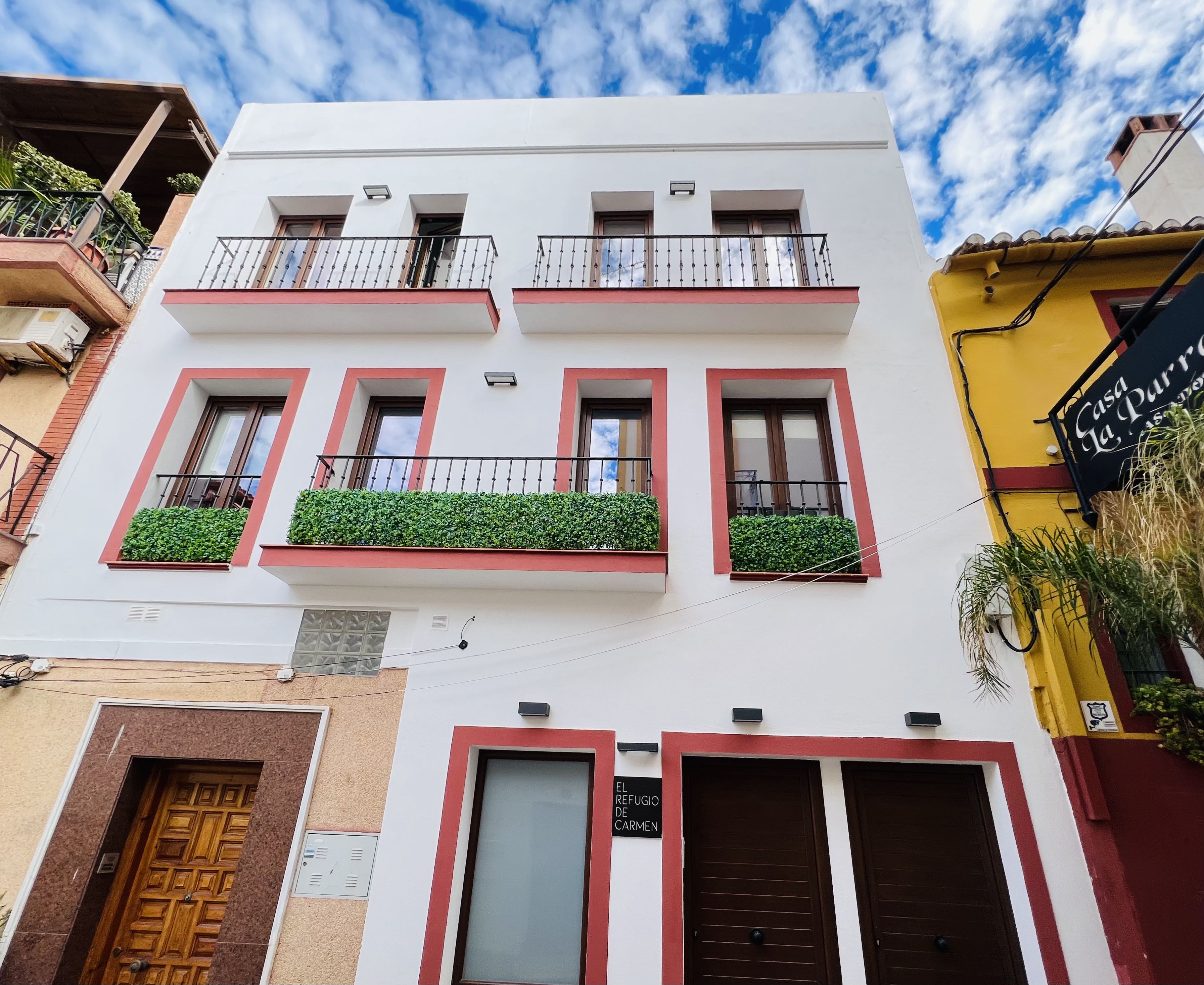 BONITO APARTAMENTO EN EL CENTRO DE ALMUCAR