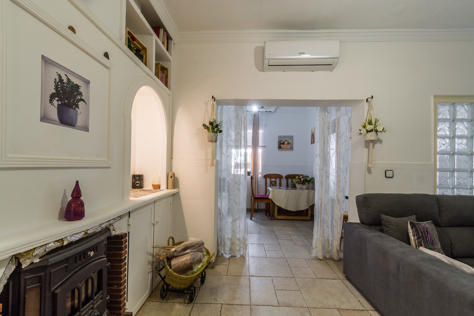 CASA EN EL CASCO ANTIGUO DE ALHAURN EL GRANDE